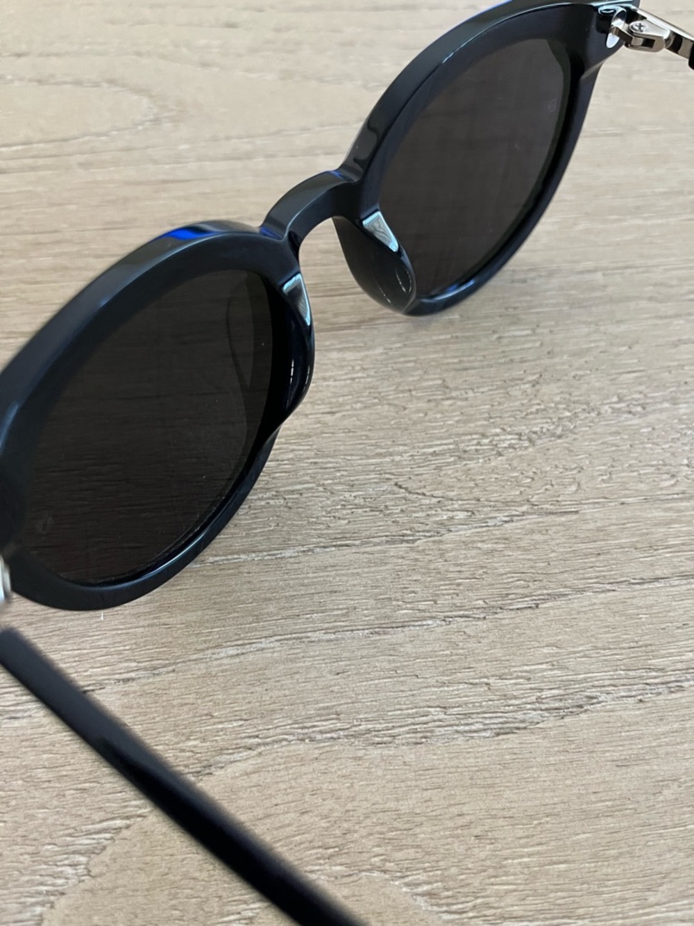 Gentle Monster Sunglasses East Moon 01 - Picture 7 of 7